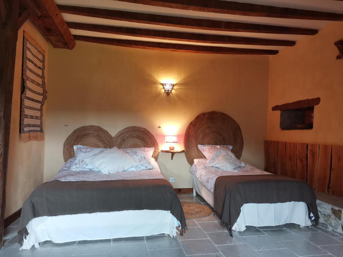 Bed and Breakfast Domaine Des Maillets Blot-l'Eglise Zewnętrze zdjęcie