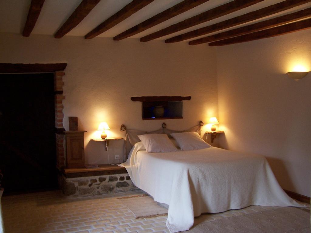 Bed and Breakfast Domaine Des Maillets Blot-l'Eglise Pokój zdjęcie
